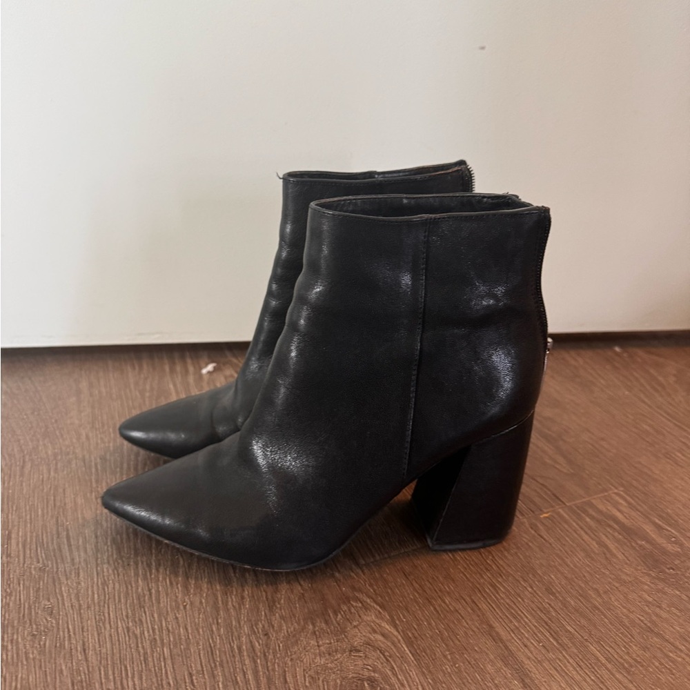 Vince Camuto Black booties - size 6